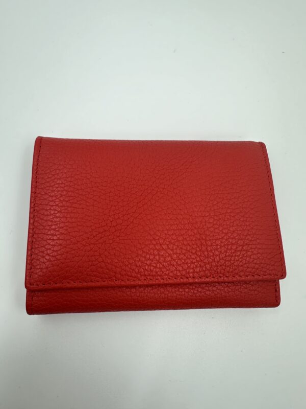 Дамски портфейл от естествена кожа в червено MD Style