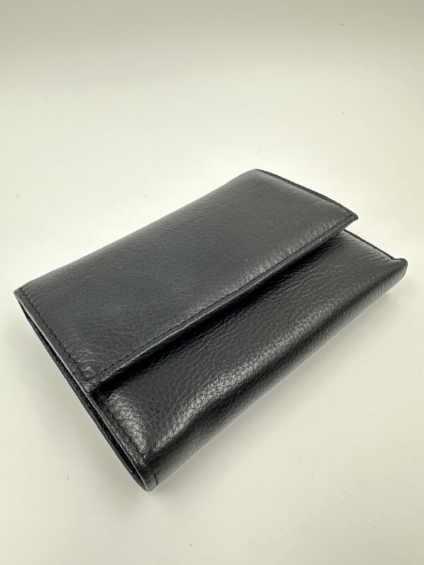 Дамски портфейл от естествена кожа в черно MD Style