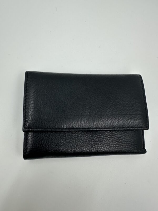 Дамски портфейл от естествена кожа в черно MD Style
