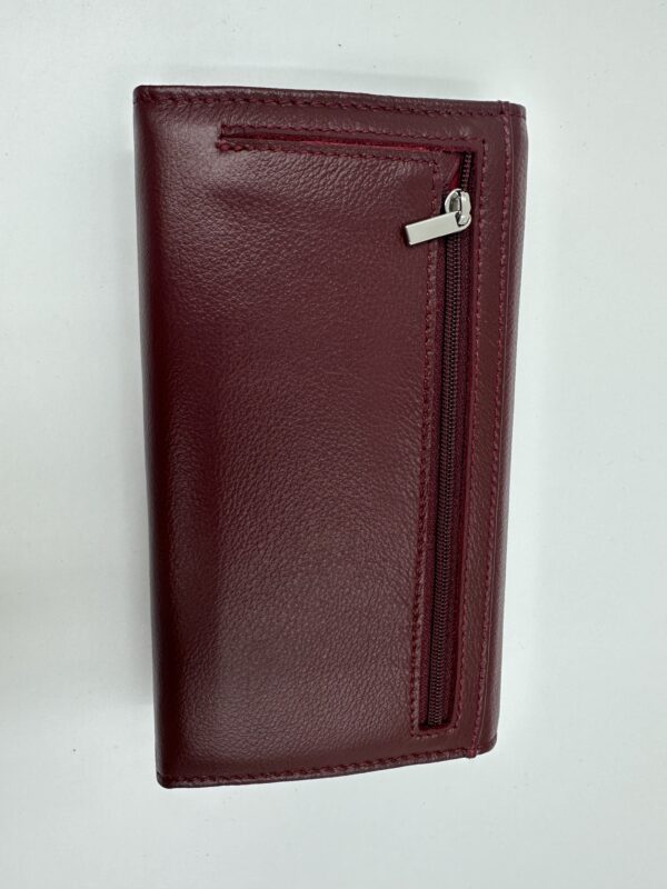 Дамски портфейл от естествена кожа в бордо MD Style