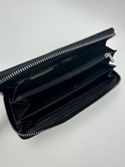 Дамски портфейл от естествена кожа в черно с цип MD Style