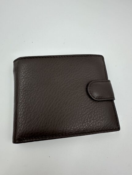 Мъжки портфейл от естествена кожа кафяв закопчаване магнит MD Style