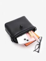 Дамска кросбоди чанта от висококачествена еко кожа David Jones – код: CM7507-2 MD Style