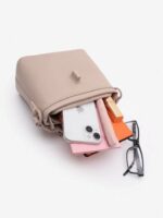 Дамска кросбоди чанта от висококачествена еко кожа David Jones – код: CM7507-1 MD Style